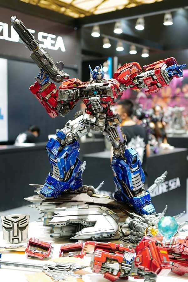 Wonderfest 2021   Azure Sea Studio Transformers Display  (4 of 9)